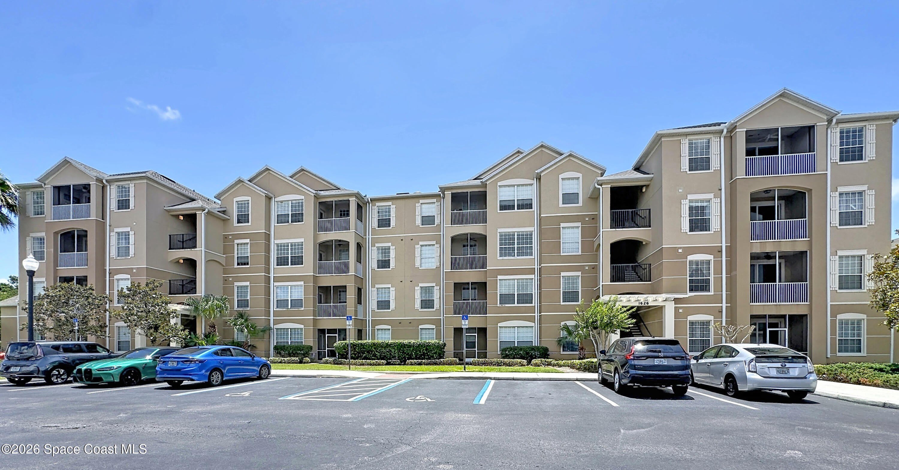 1626 Peregrine Circle – photo 1 of 32