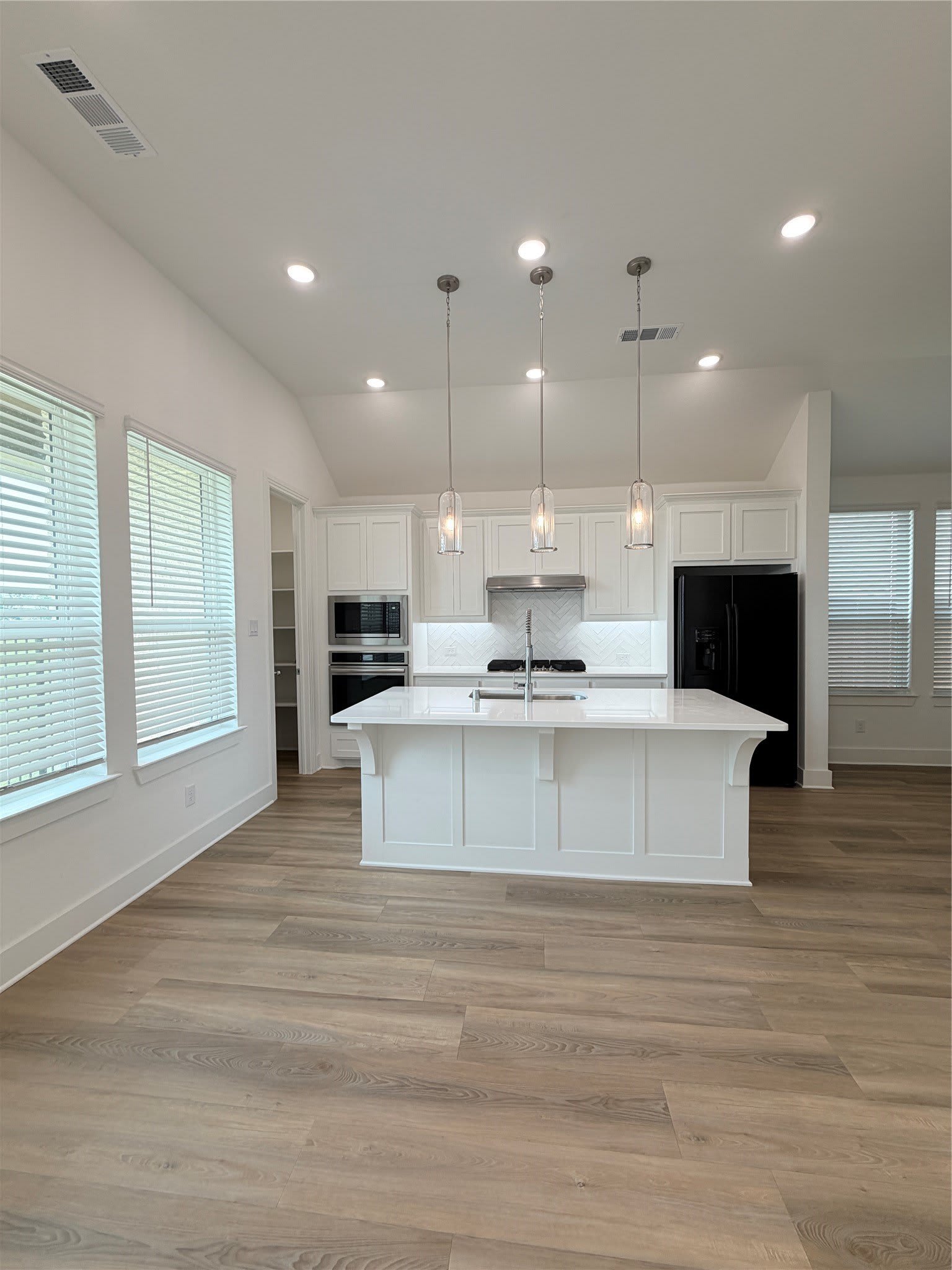 1404 Pintail Place – photo 1