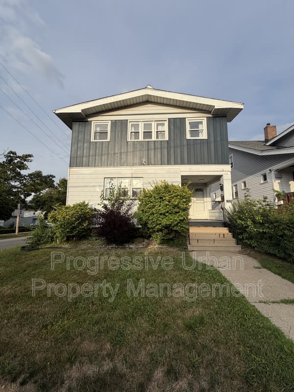 4345 West 48th Street – photo 1