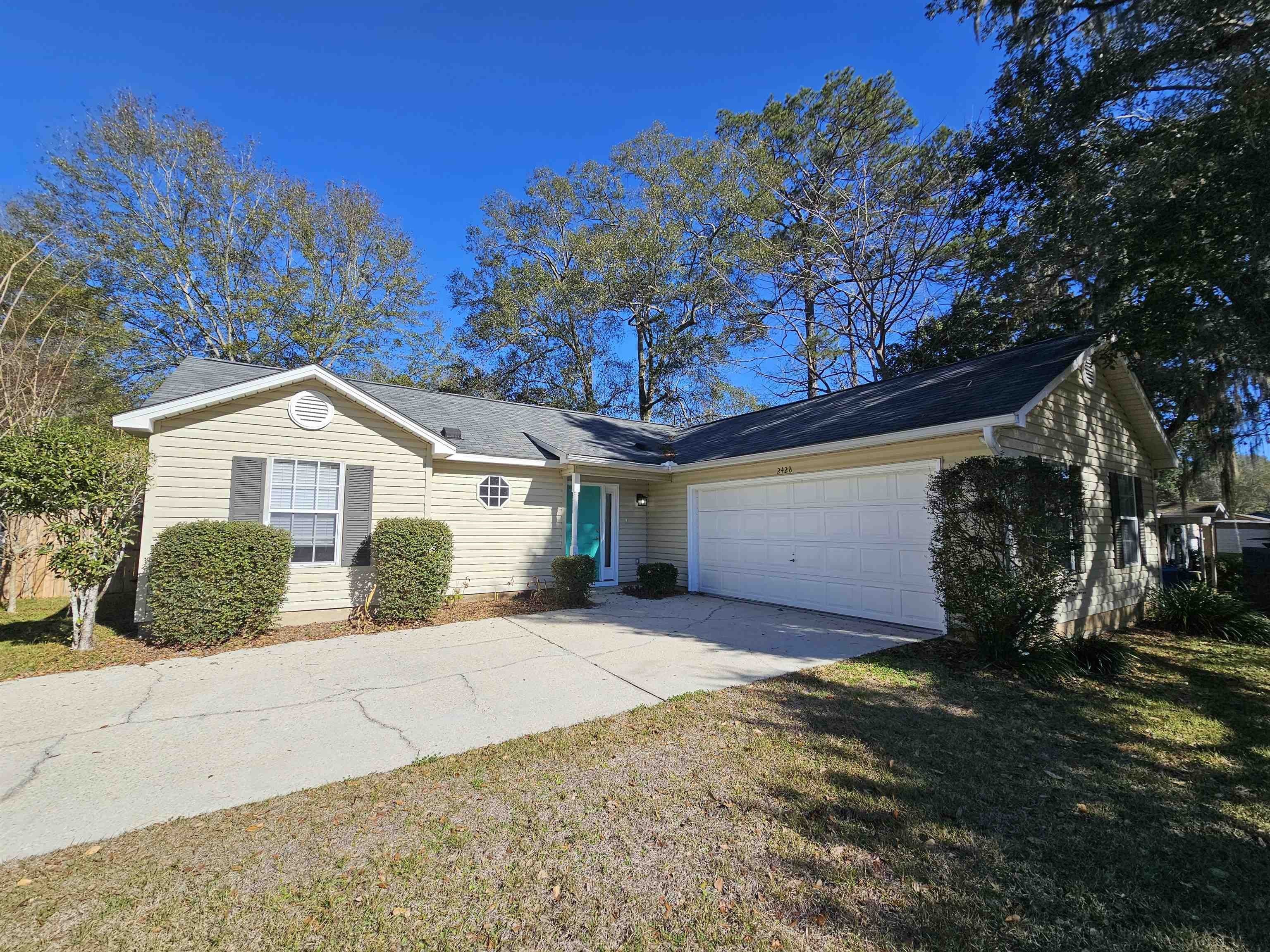 2428 Beechnut Lane – photo 1