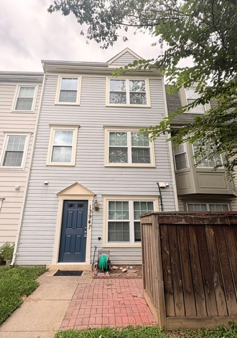 13941 Highstream Place – photo 1