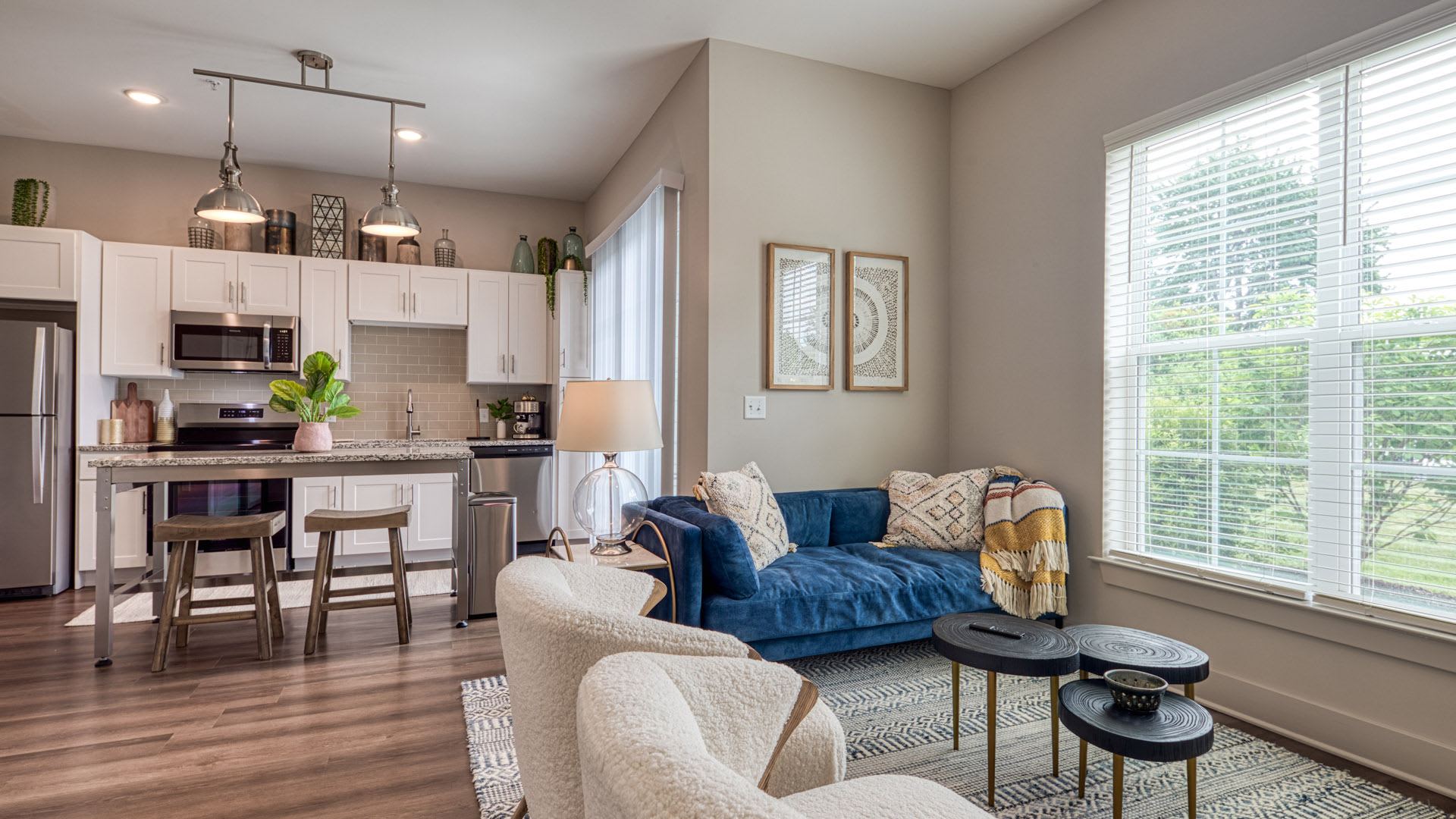 Triton Glen – photo 1 of 35