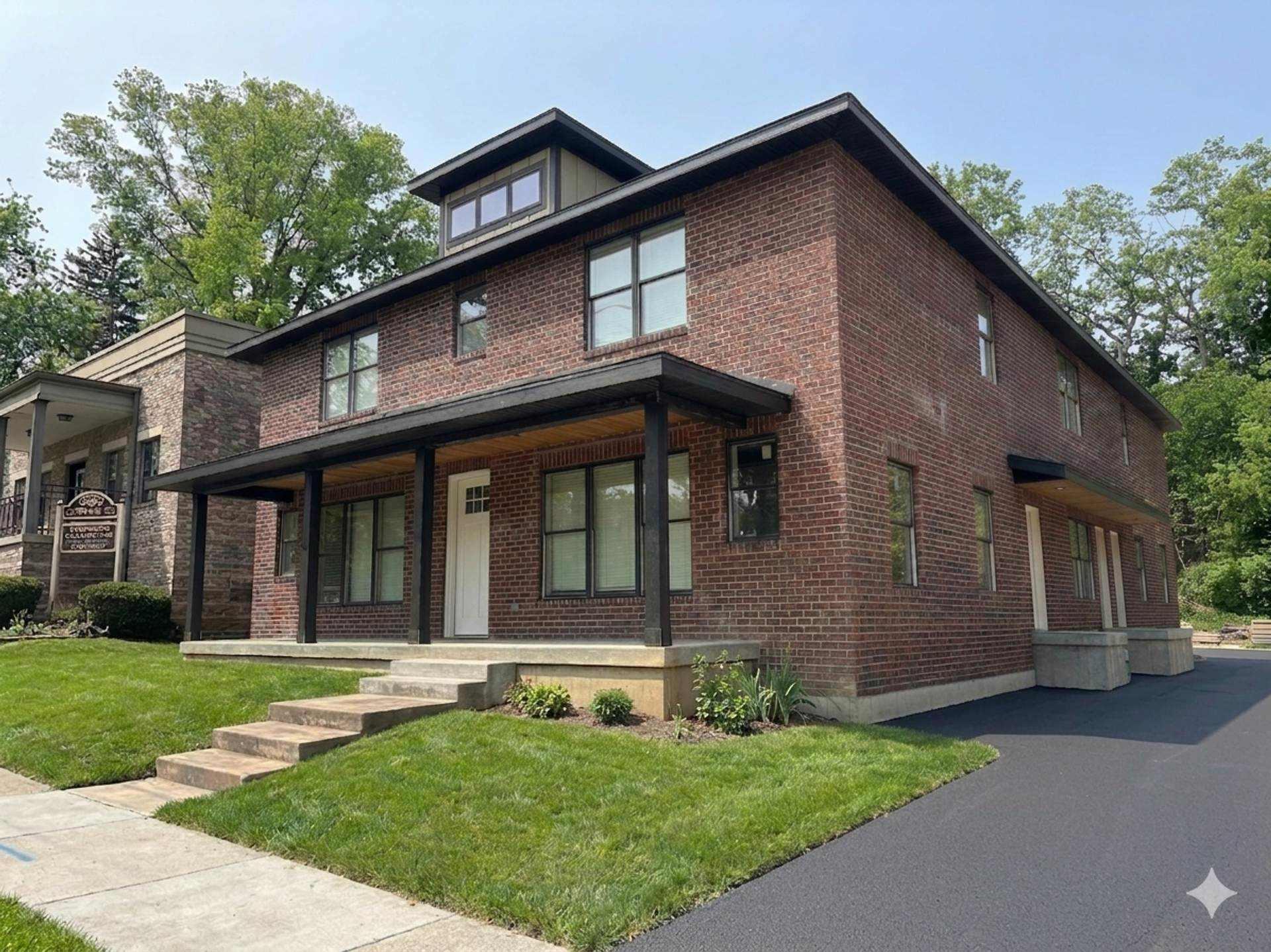 August 2027 Brand New Build 3 Bed 3 Bath Brick Townhome Amazing Location – photo 1