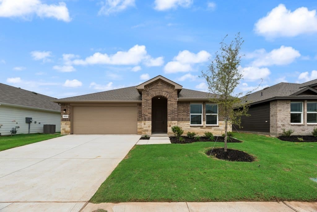 16521 Hudson Prairie Way – photo 1