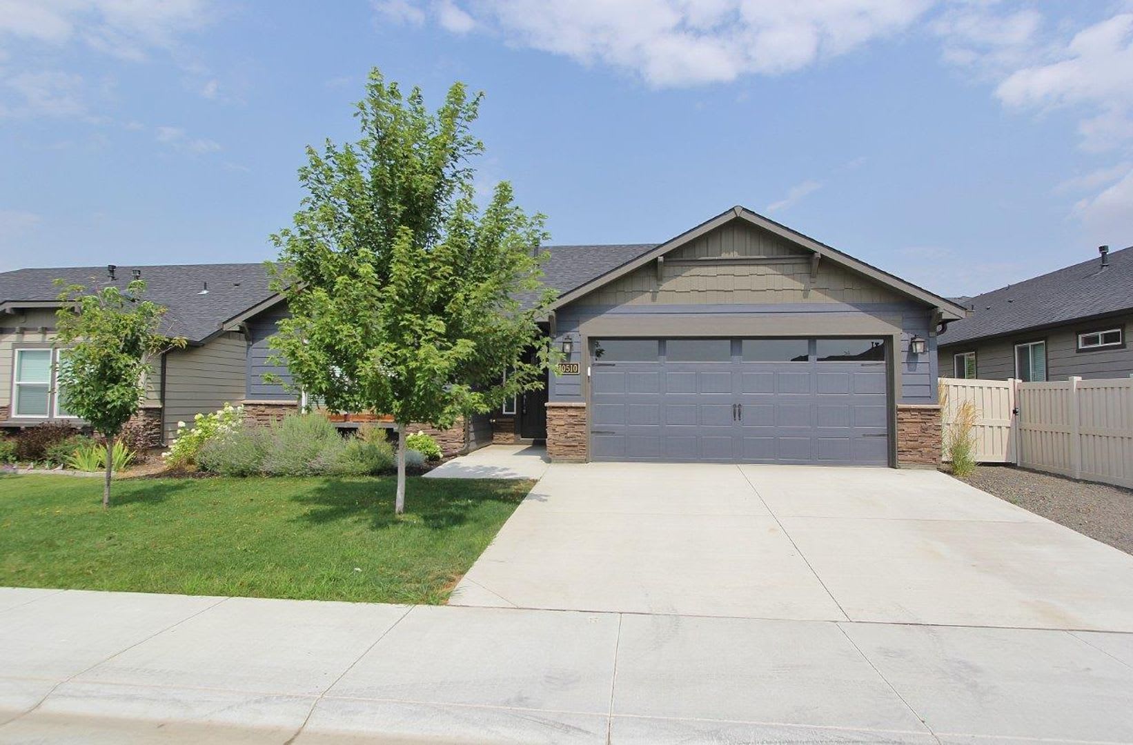 Immaculate Single-Level Home – photo 1 of 25