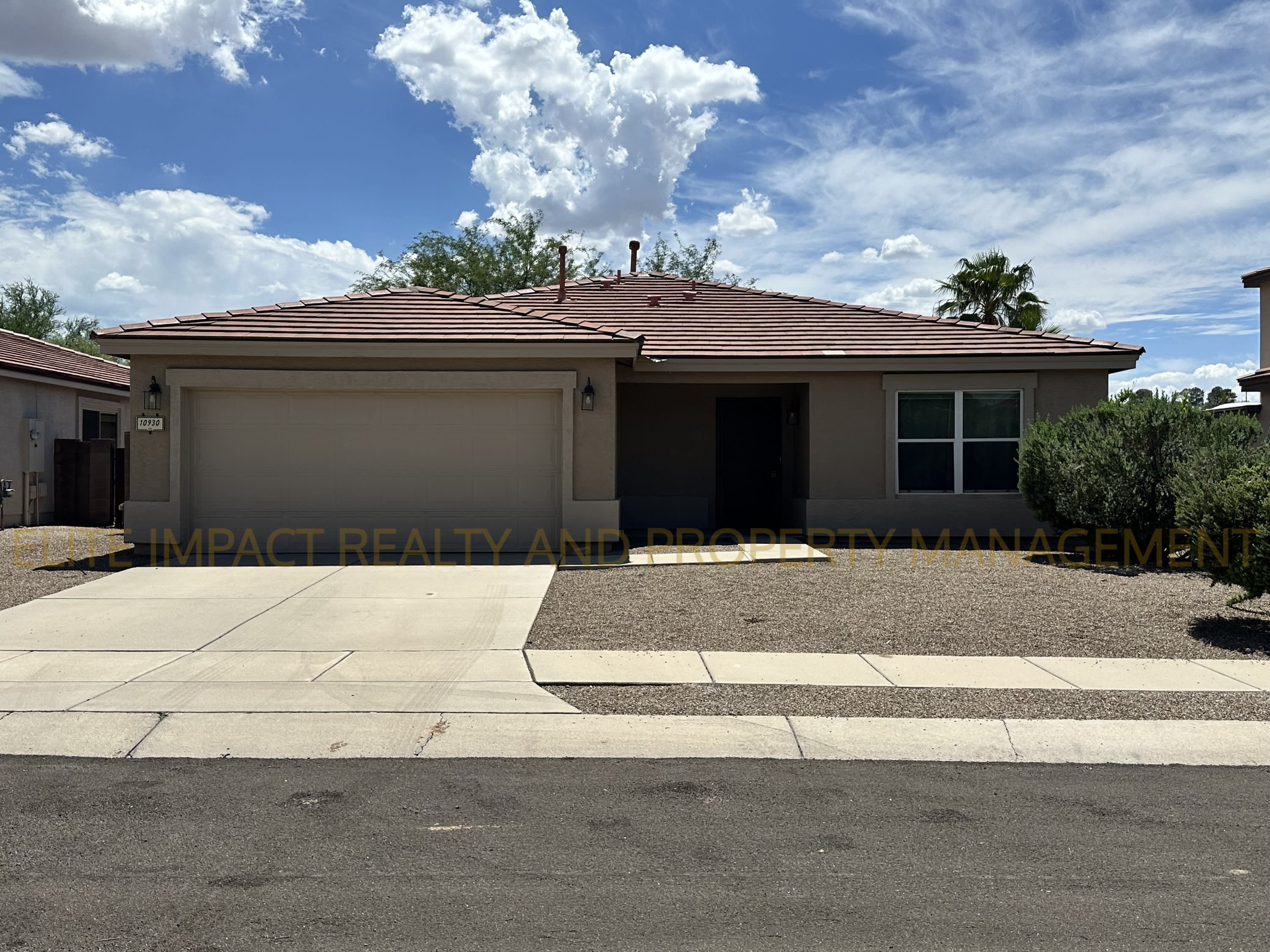 10930 South San Clemente Camino – photo 1 of 29