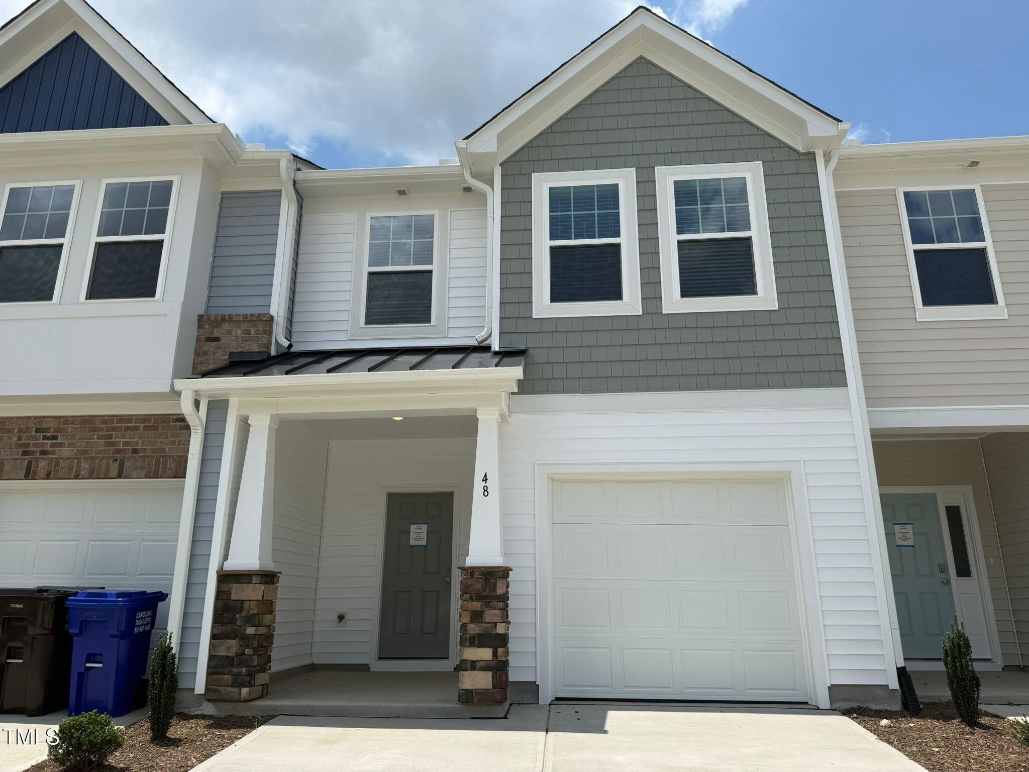 48 Hyacinth Lane – photo 1
