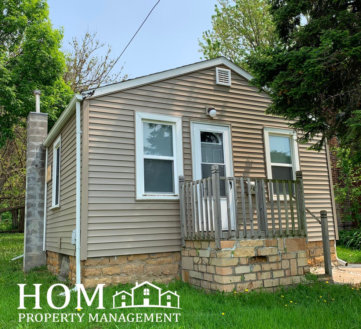 1-Bedroom House Available NOW – photo 1 of 14