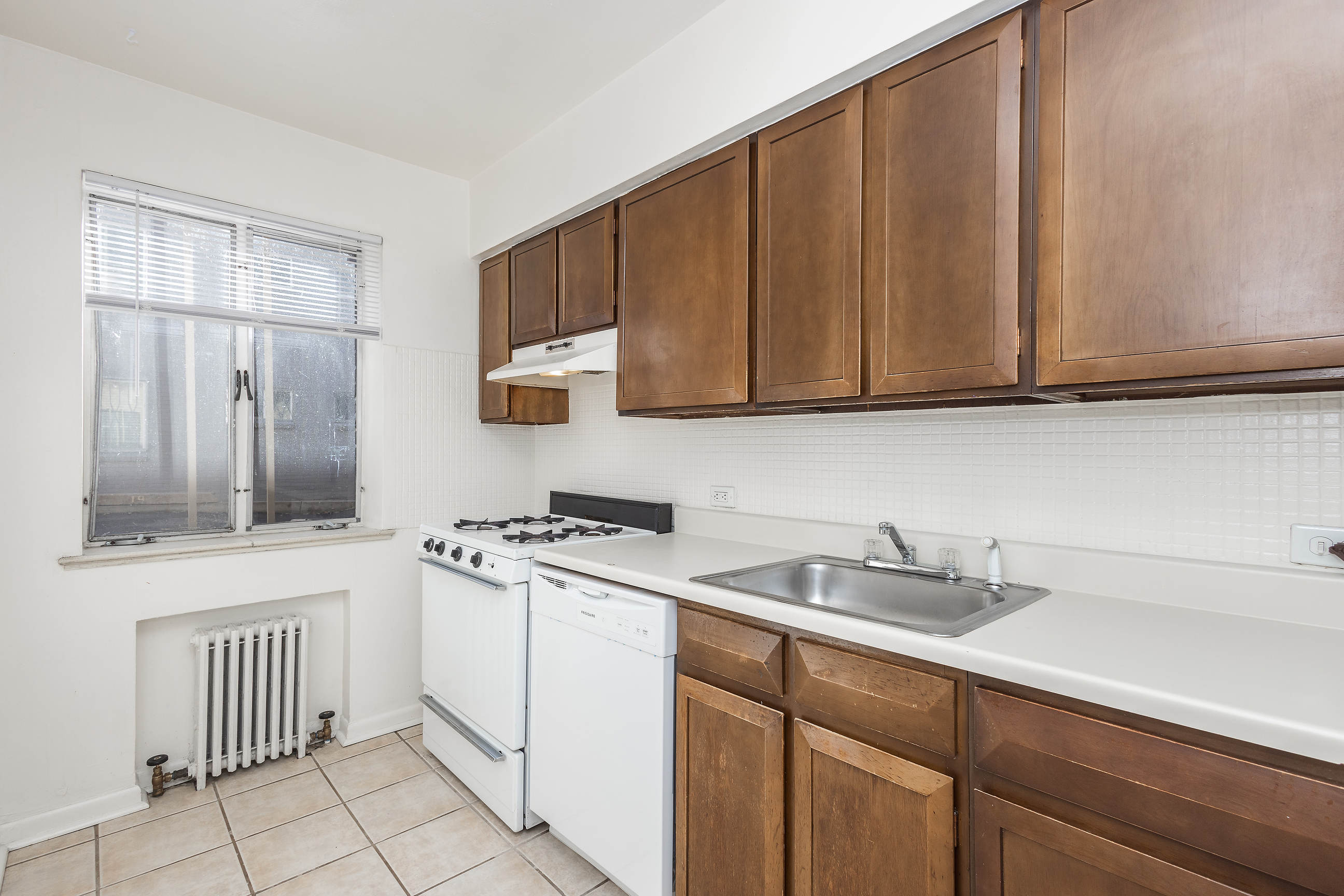 Court Place – photo 1