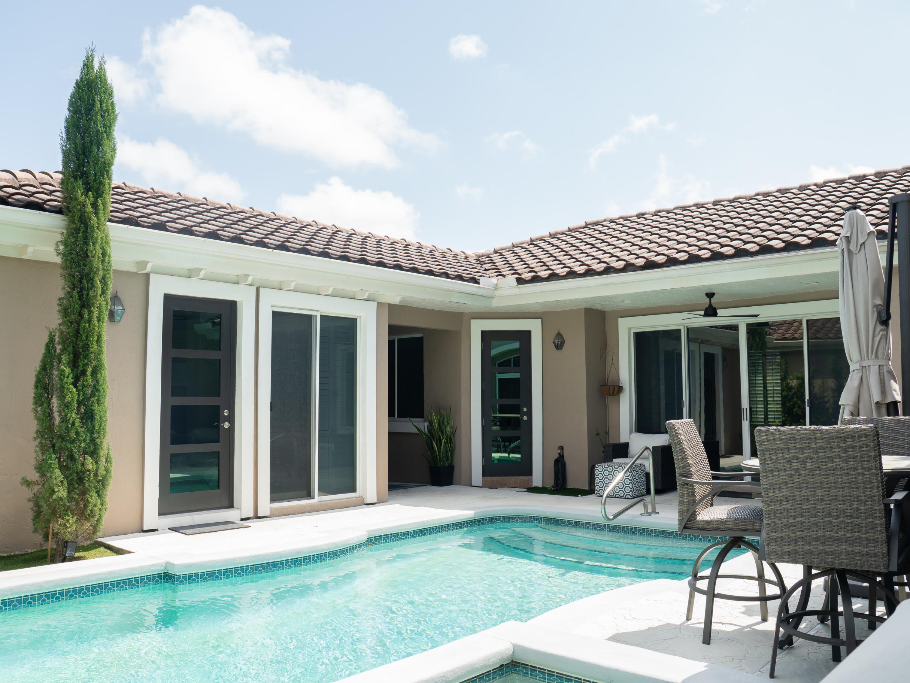 20710 NW 29th Avenue – photo 1