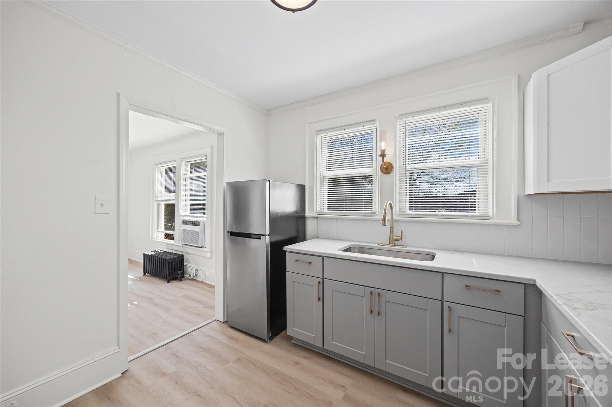 49 Corban Avenue SW – photo 1