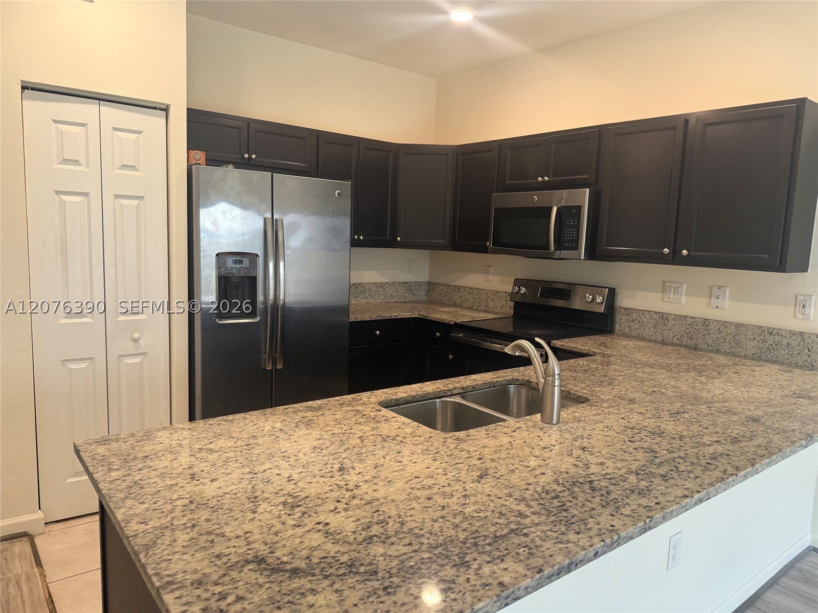 11492 SW 248th Ln – photo 1