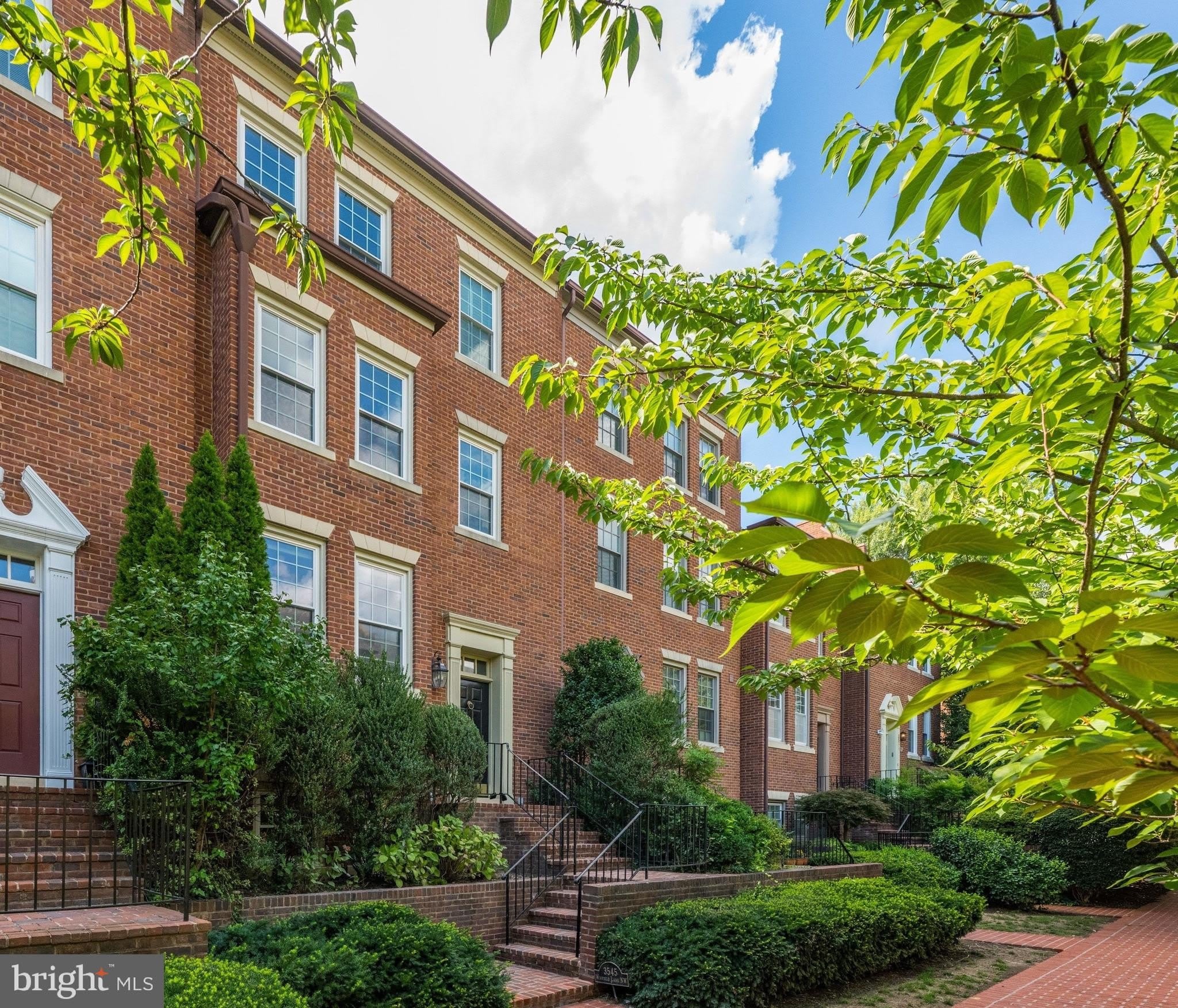3545 WINFIELD Lane NW – photo 1