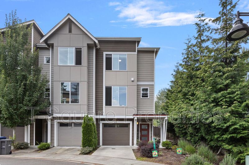 12925 3rd Ave SE – photo 1 of 32