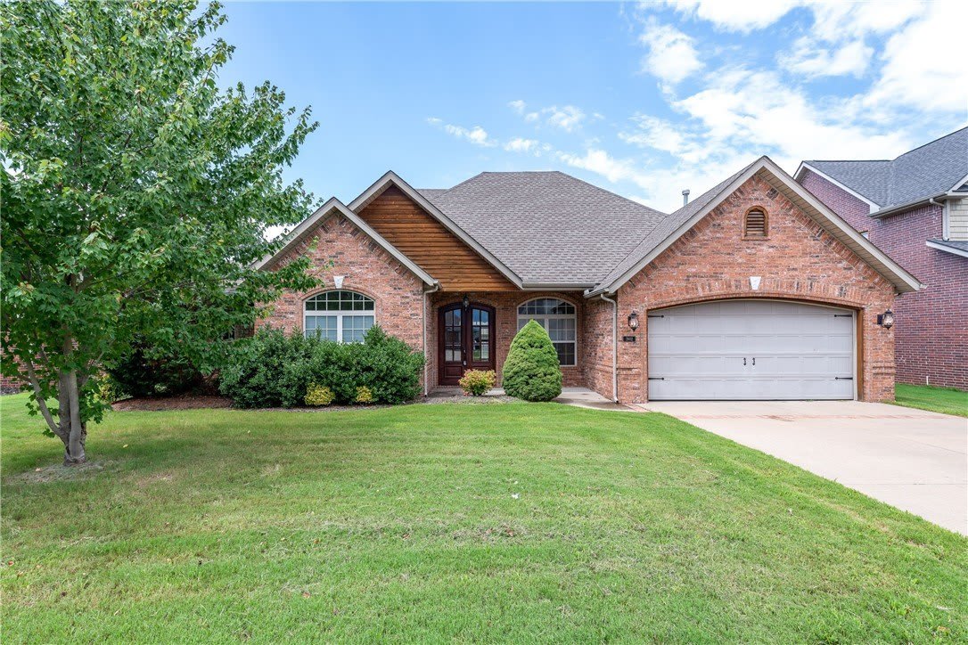 3902 SW Banbury Drive – photo 1
