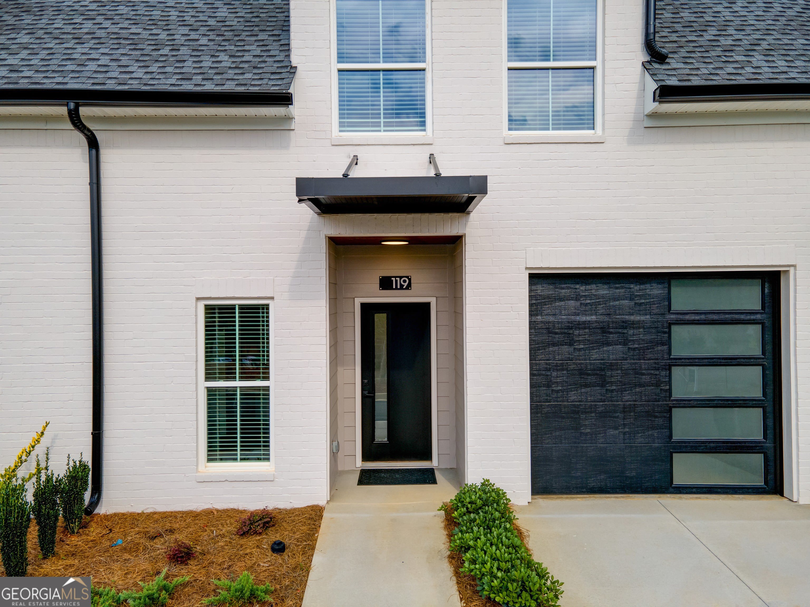 119 Chateau Drive – photo 1