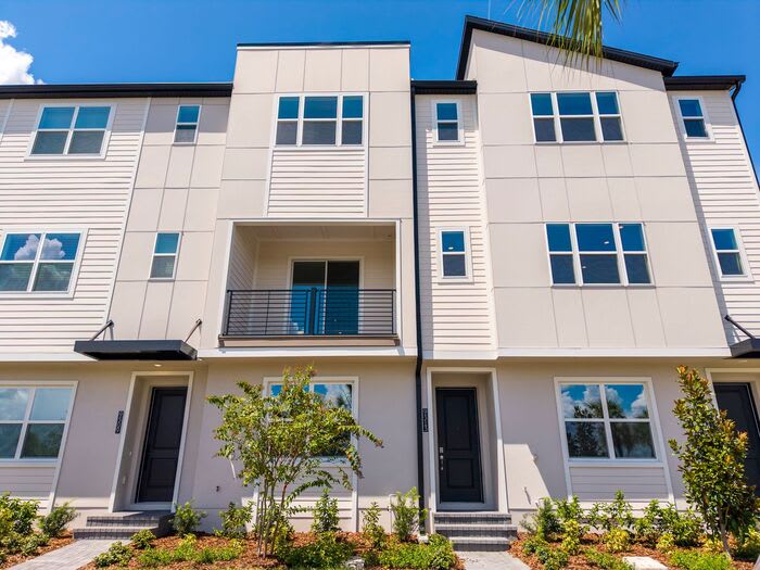 9313 Luminary Boulevard – photo 1
