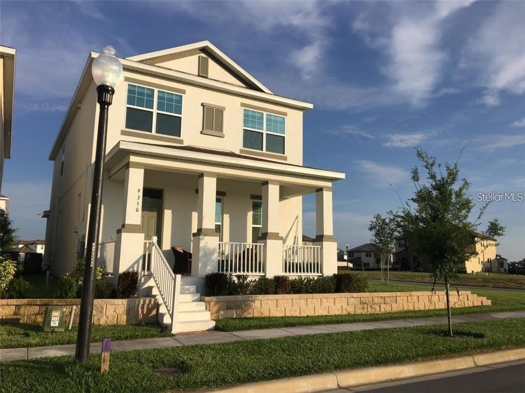 9350 WOODCRANE Drive – photo 1