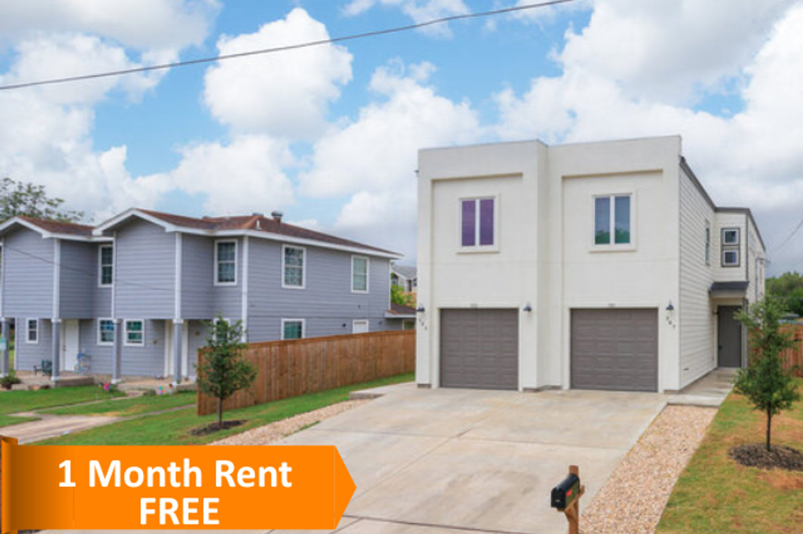 Spacious and Modern Townhome! – photo 1