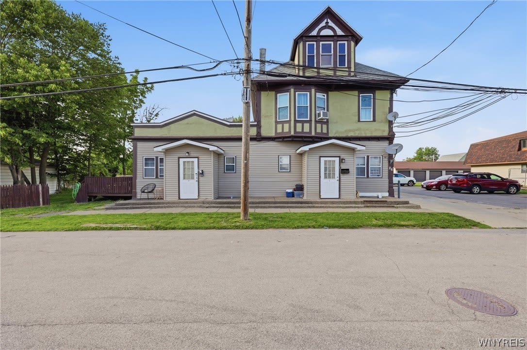 26 Milnor Avenue – photo 1 of 9