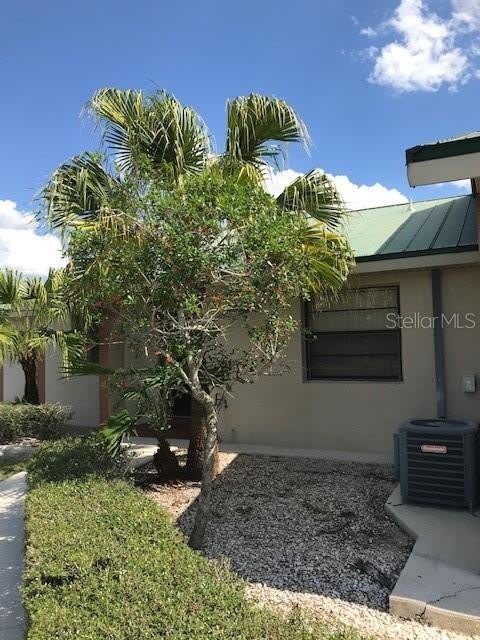 25385 SANDHILL Boulevard – photo 1