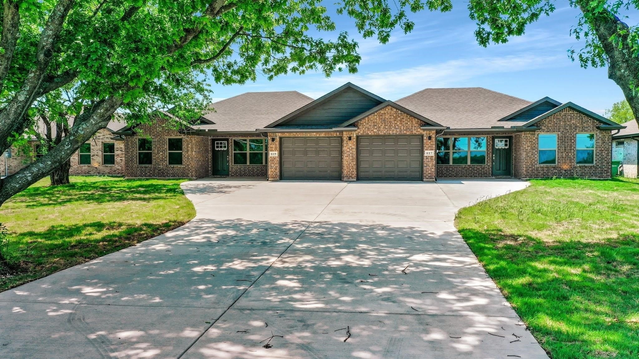 617 N Friendship Road – photo 1 of 166
