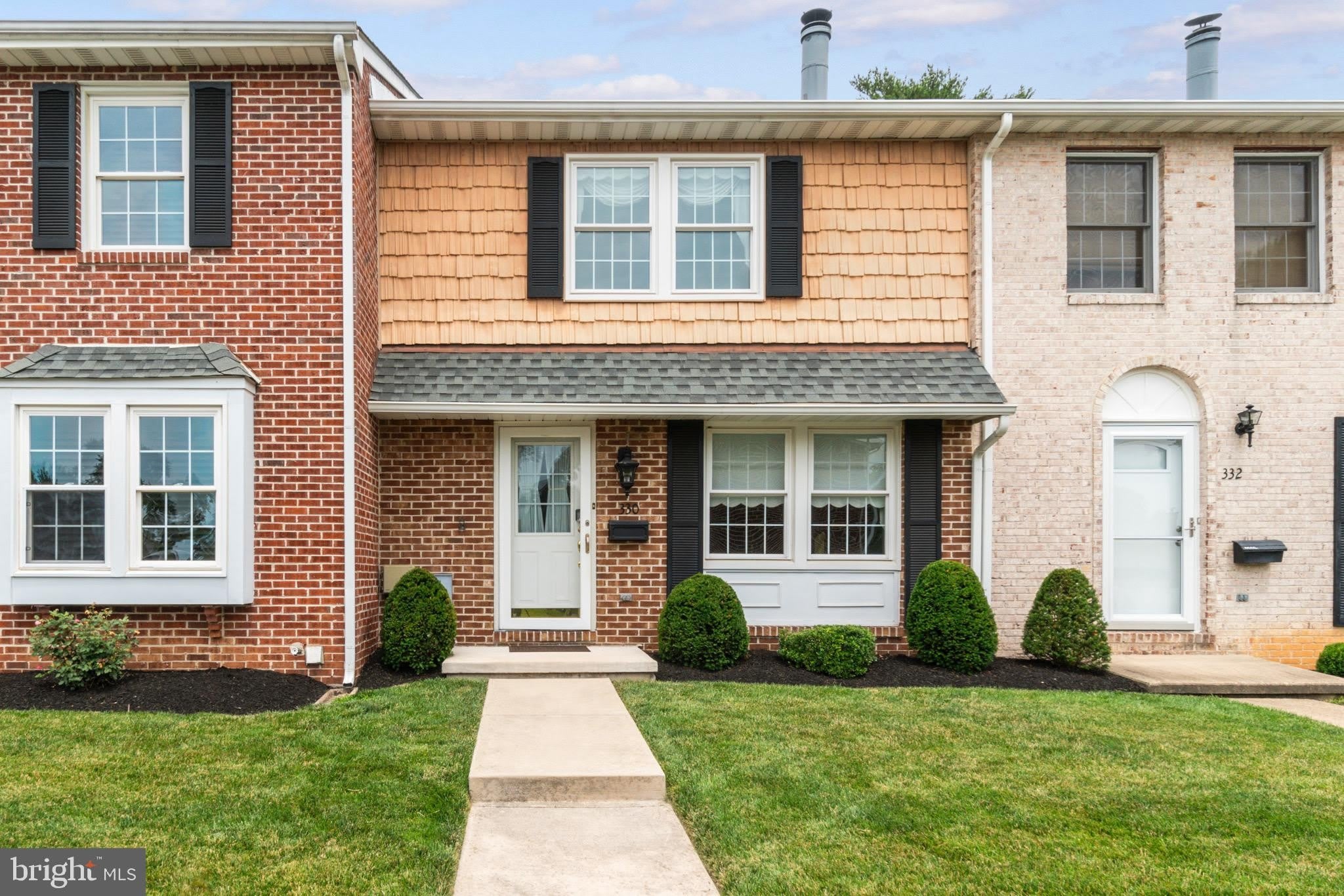 330 HARLAN Square – photo 1 of 38