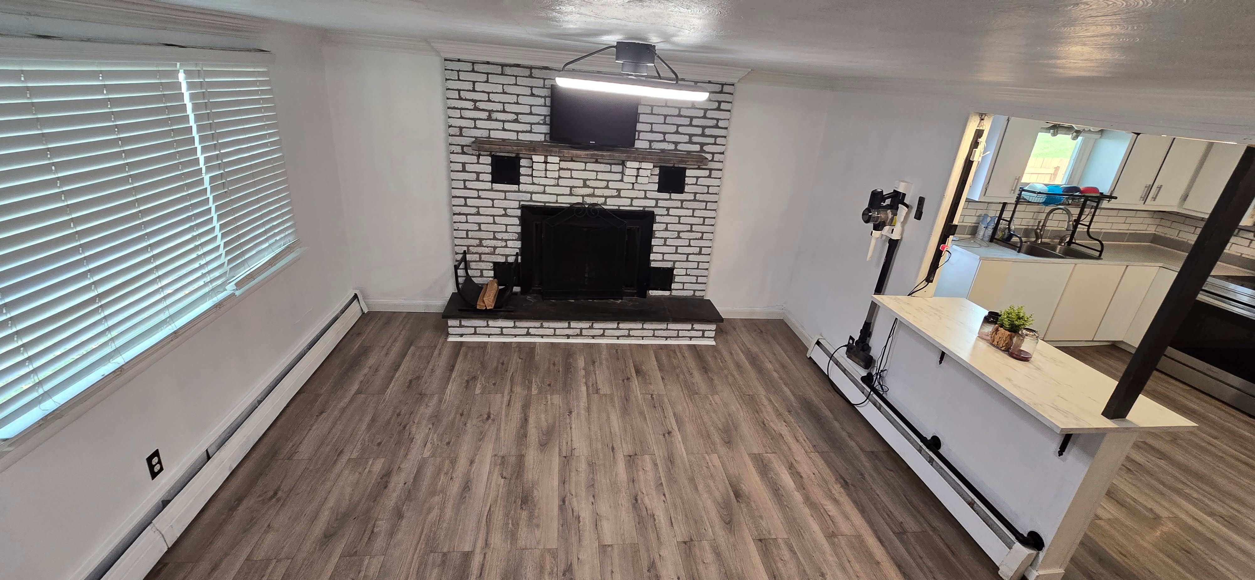 1073 Cherry Street – photo 1