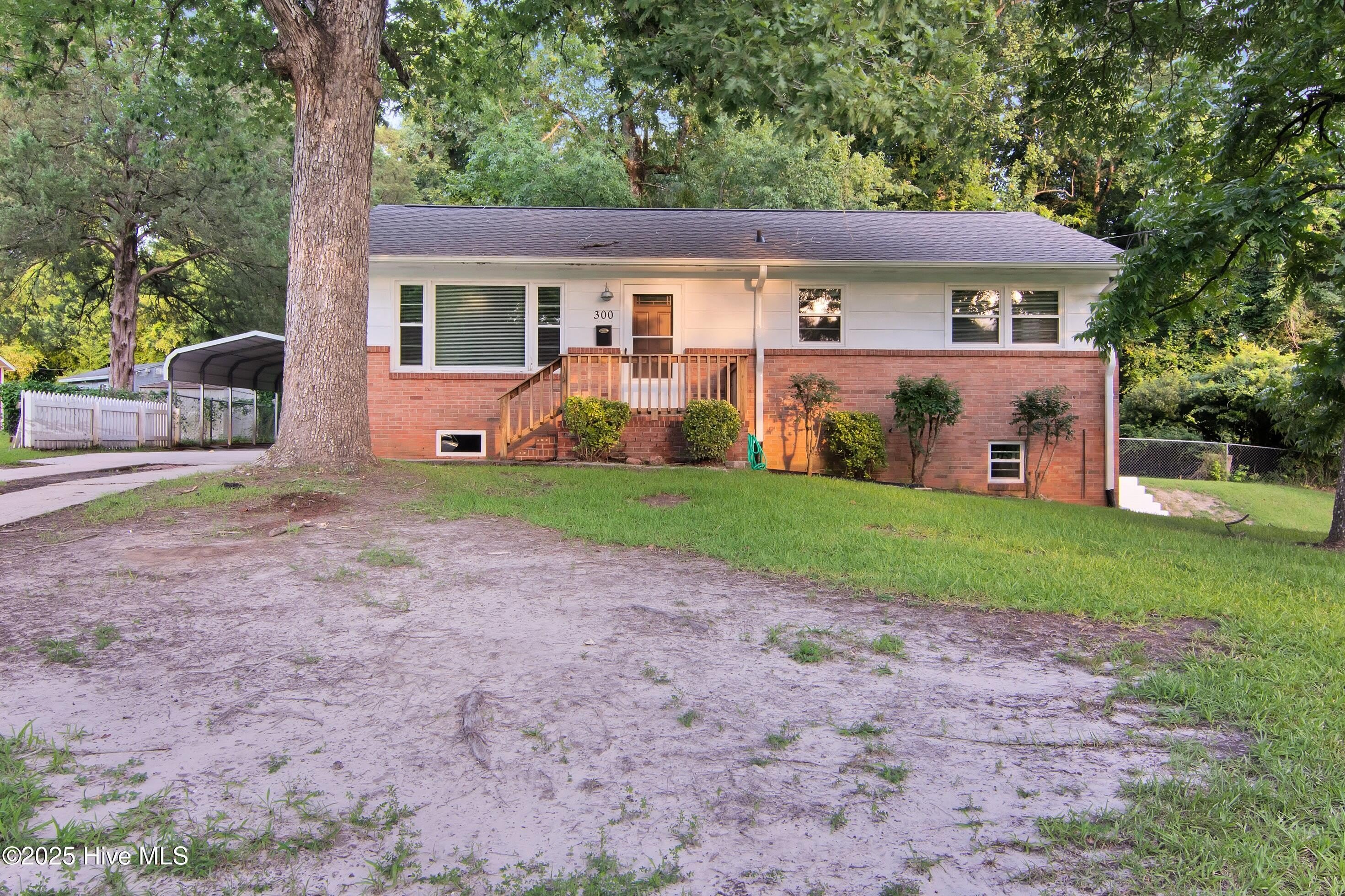 300 Long Acres Drive – photo 1 of 19