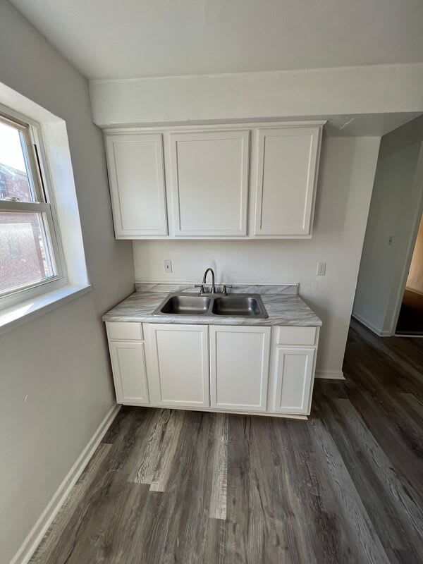 250 Basswood Avenue 1 – photo 1