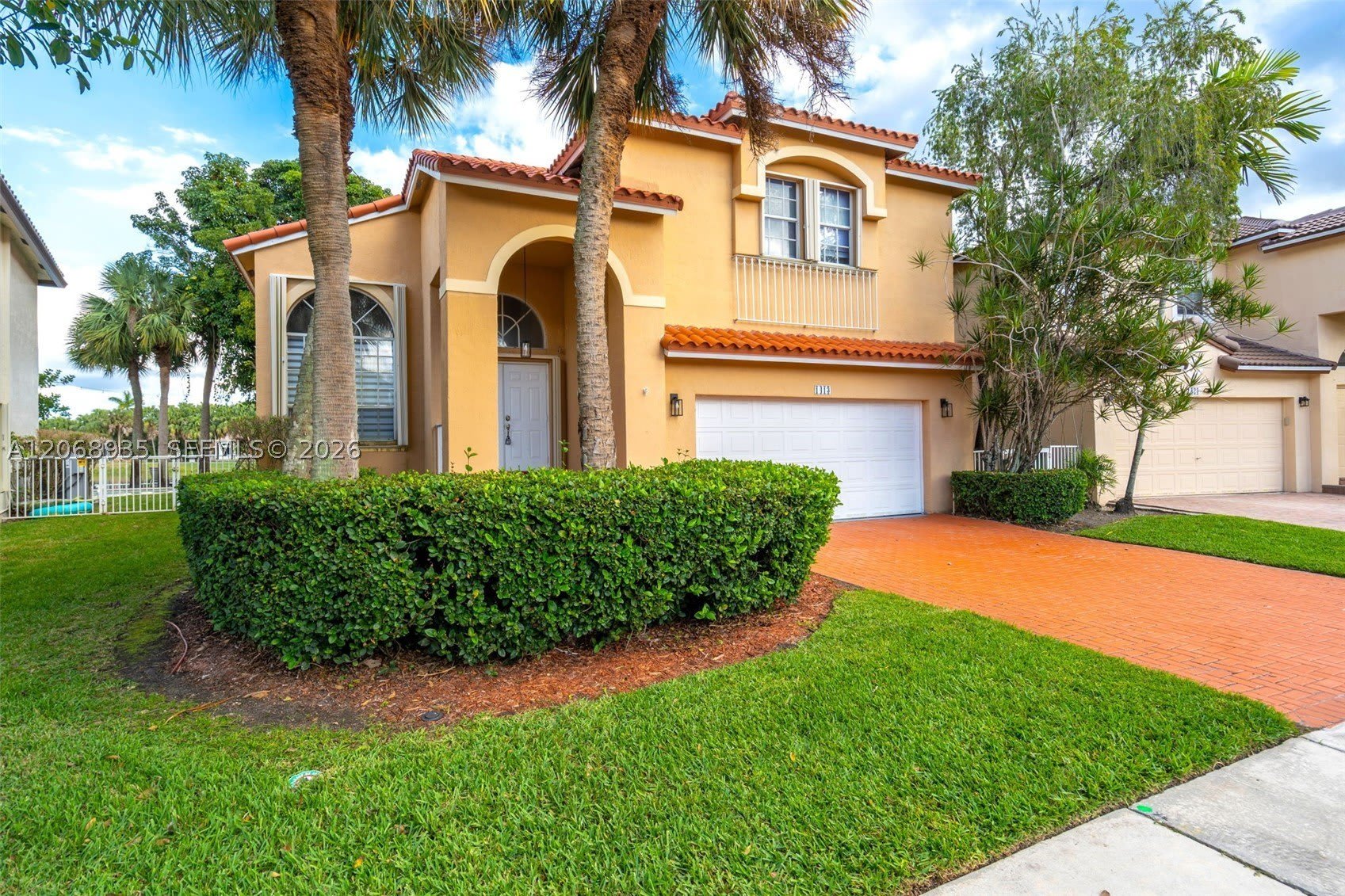 1413 SW 158th Ave – photo 1