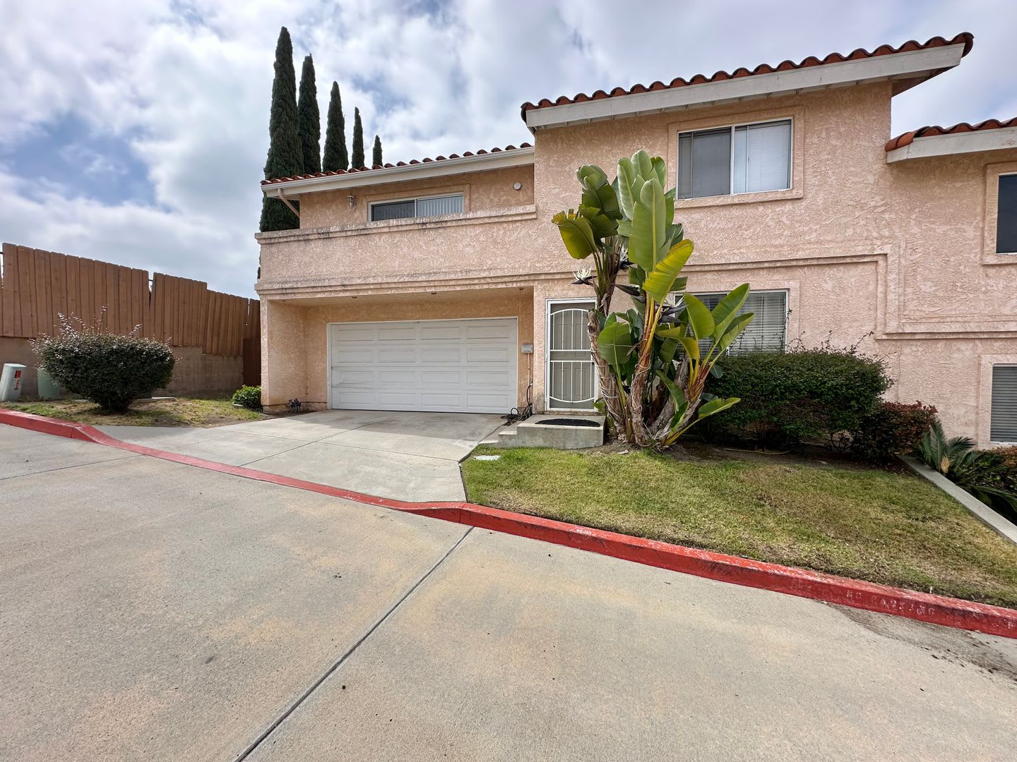 Vista home with a 2 car garage and additional parking – photo 1