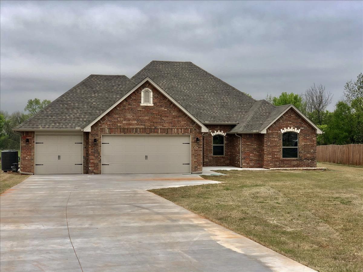 1540 Savannah Cir – photo 1 of 27