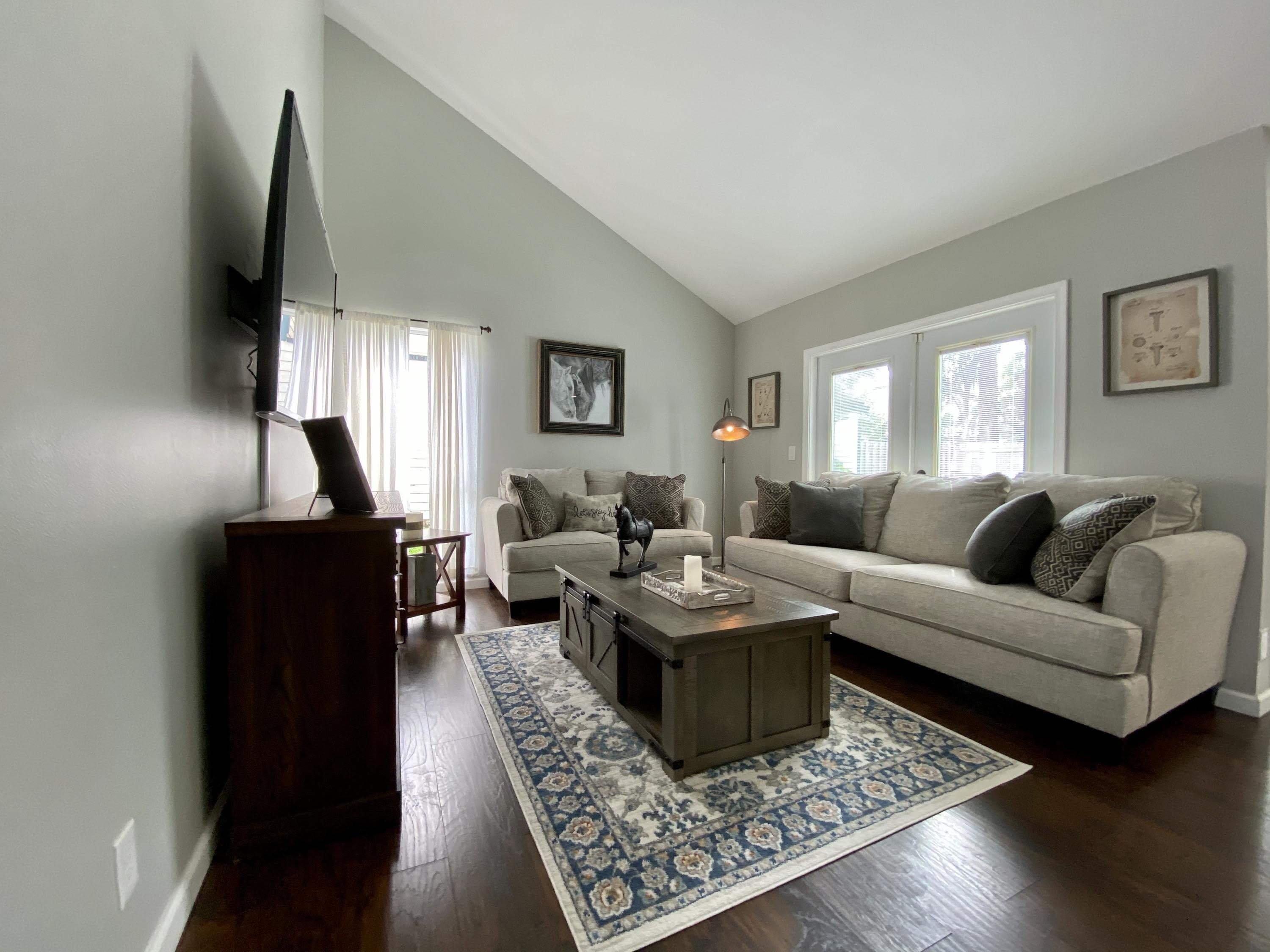 453 Park Forest Way – photo 1