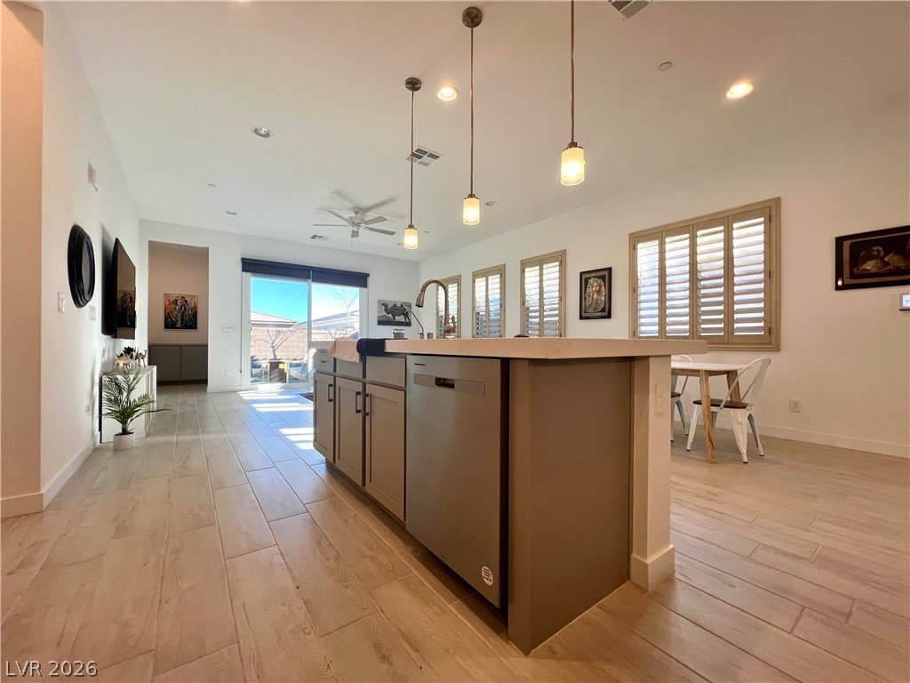 116 Ibiza Lake Drive – photo 1