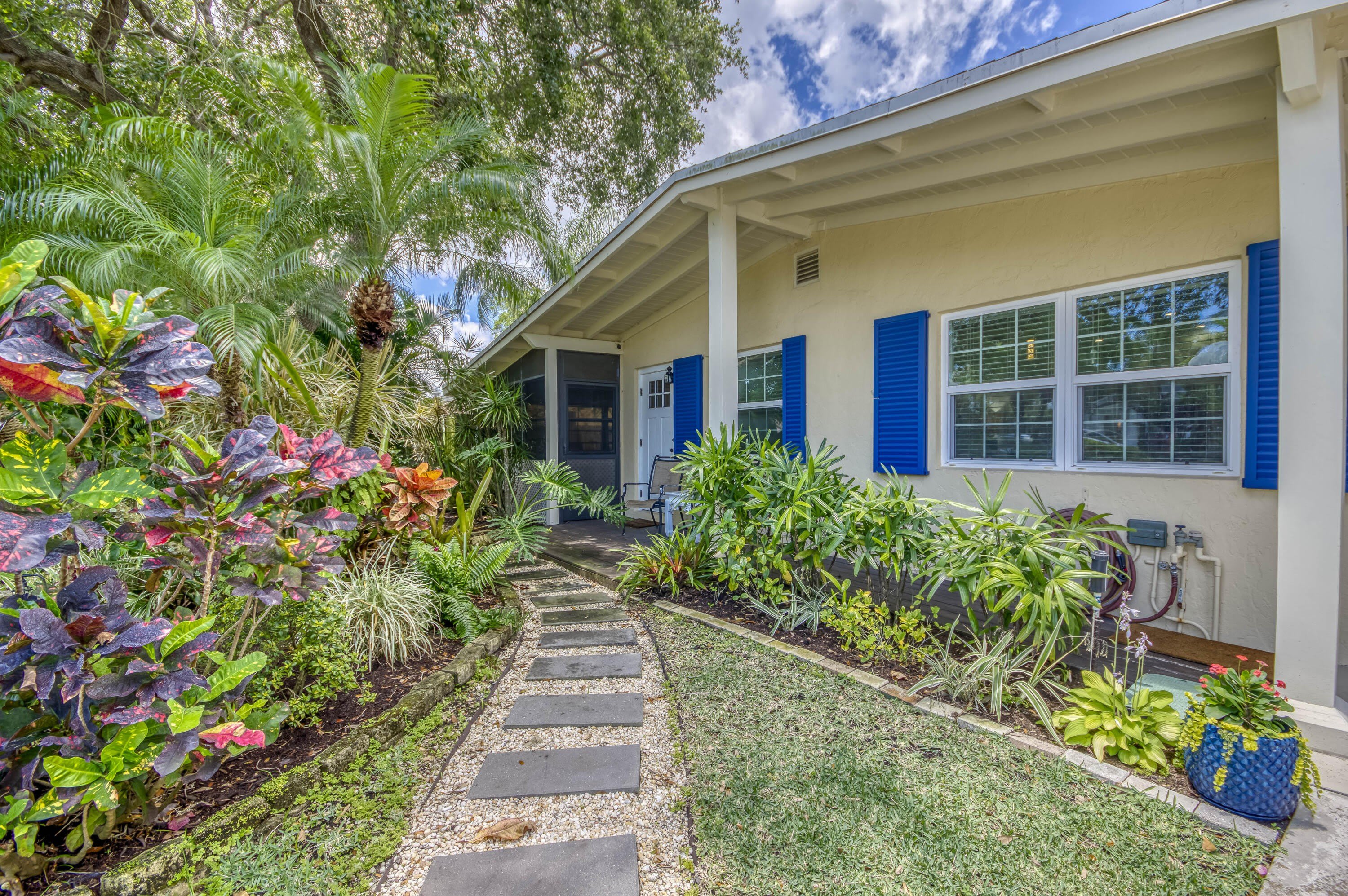 404 S Caloosahatchee Avenue – photo 1