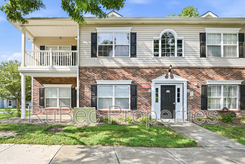 21136 Kimbrough Ln – photo 1 of 239