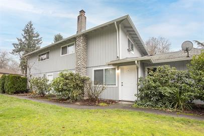 2223 O Street Northeast – photo 1