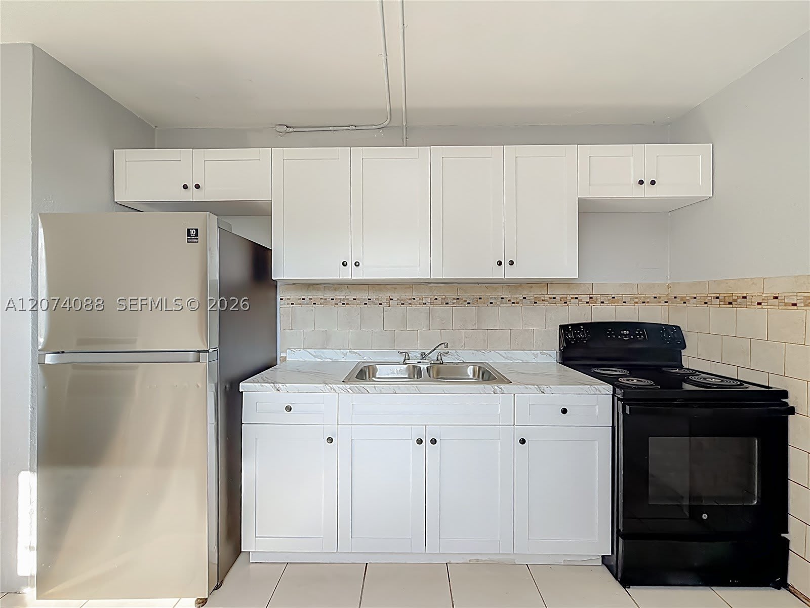 2408 NW 8th St – photo 1
