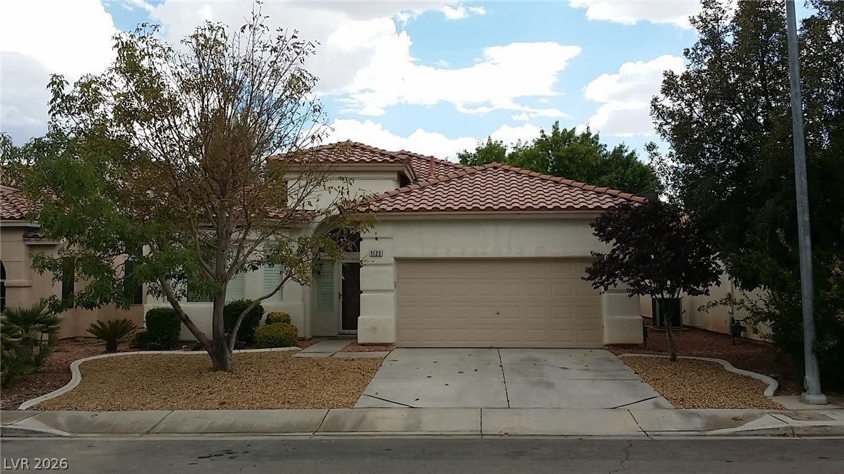 1125 Coral Rainbow Avenue – photo 1 of 241