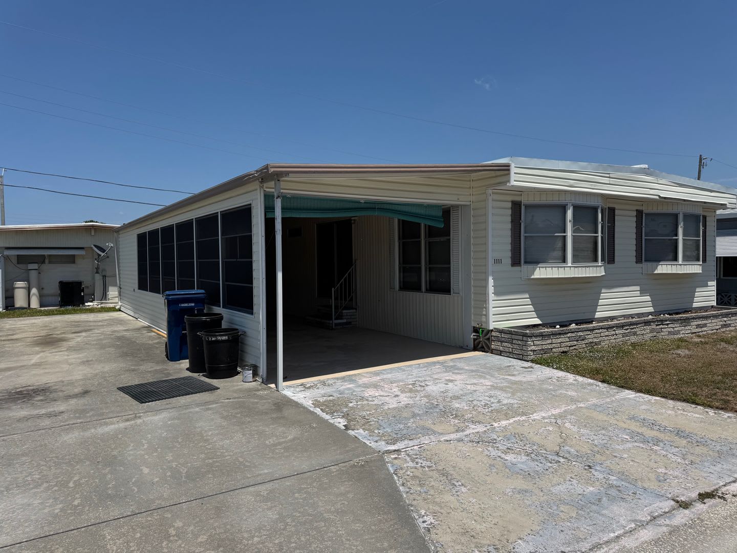 Spacious 2 Bedroom Mobile Home For Rent In Fairlane Acres Bradenton Fl – photo 1
