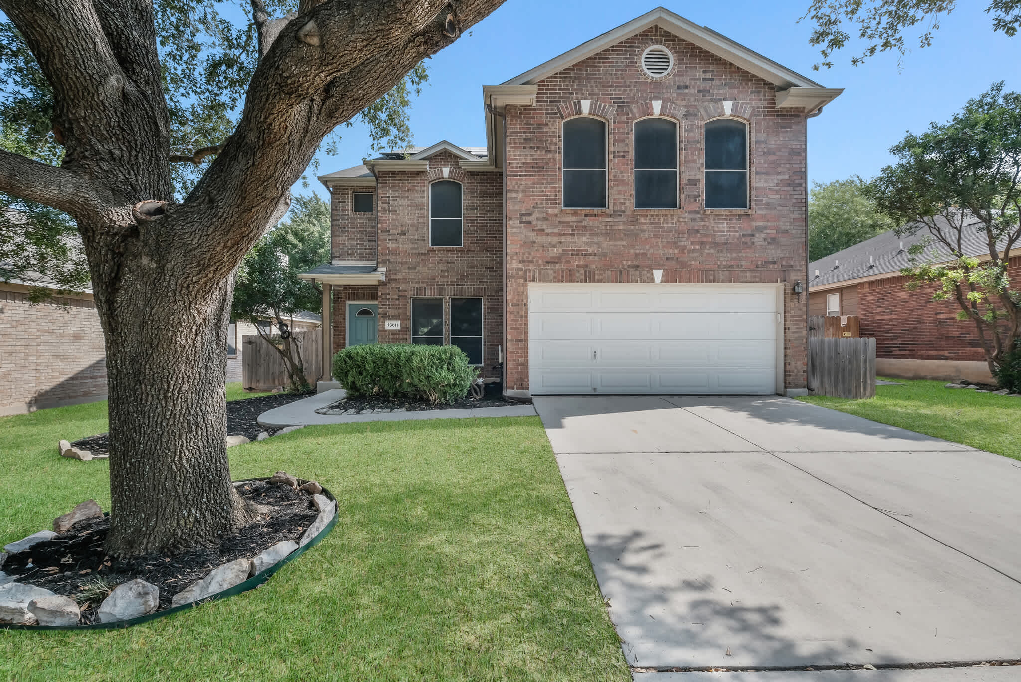 13611 Ashley Oaks – photo 1 of 2