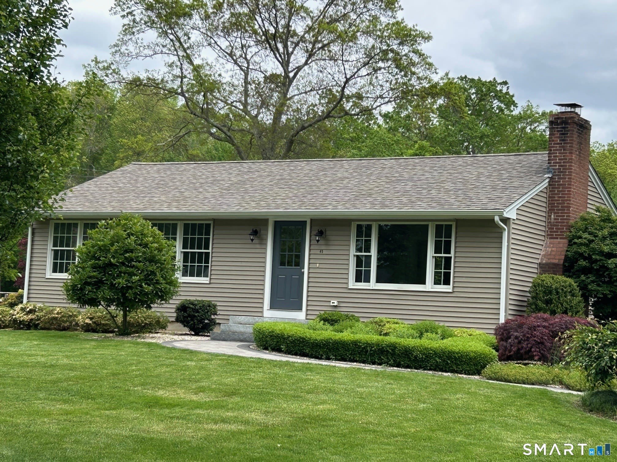 41 Melody Lane – photo 1 of 17