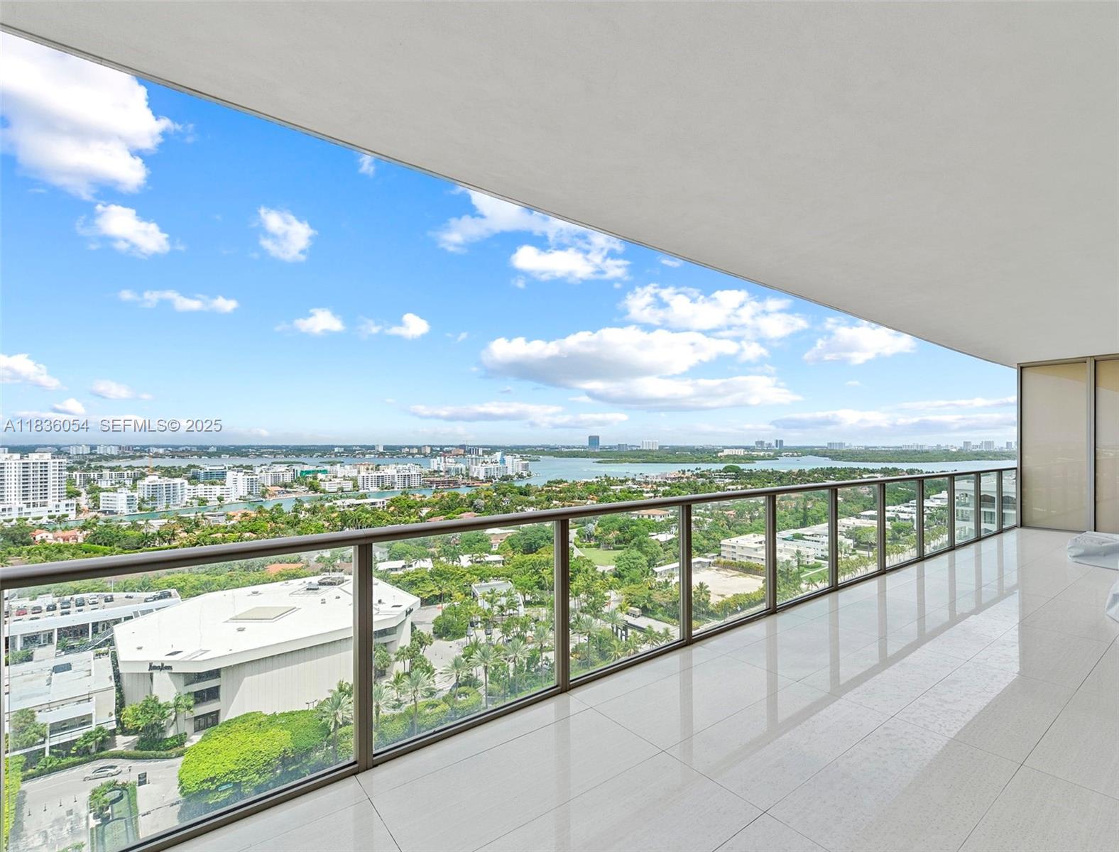 9705 Collins Avenue – photo 1 of 20