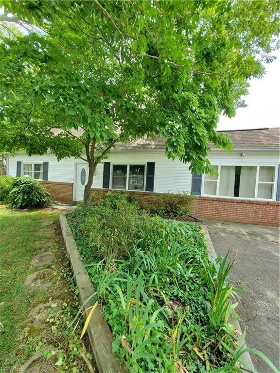1537 Selden Street – photo 1
