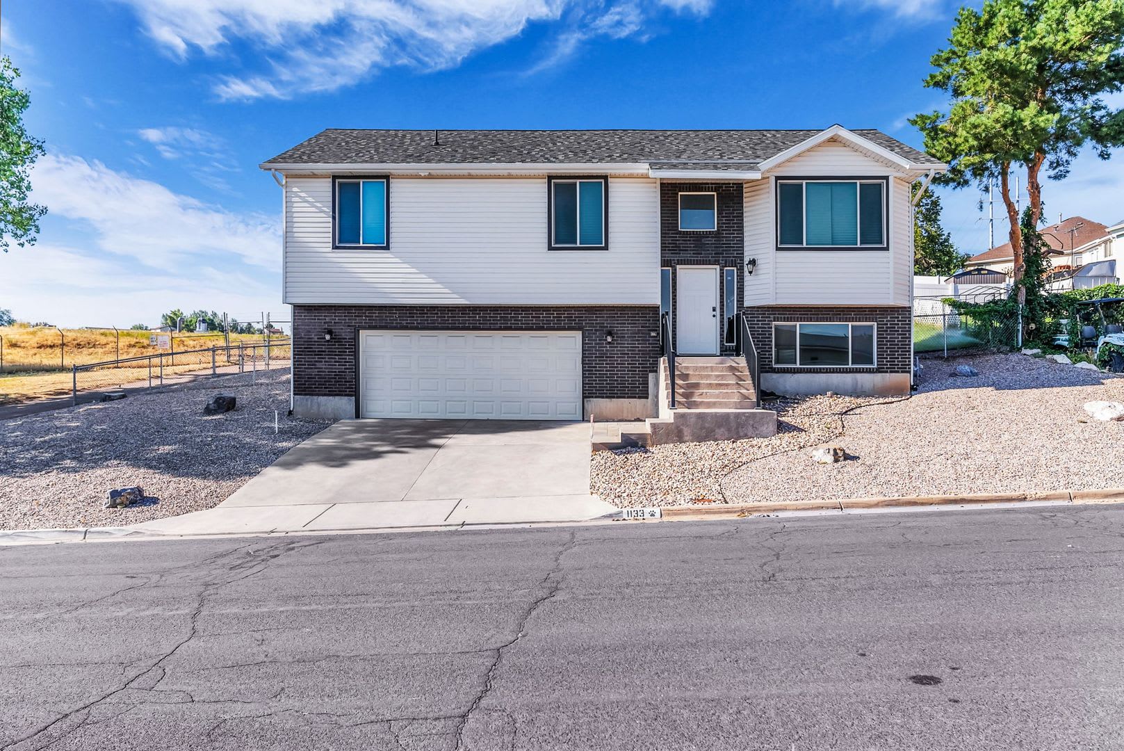 Beautiful 2020 Layton Home With High Ceilings Modern Finishes – photo 1 of 159