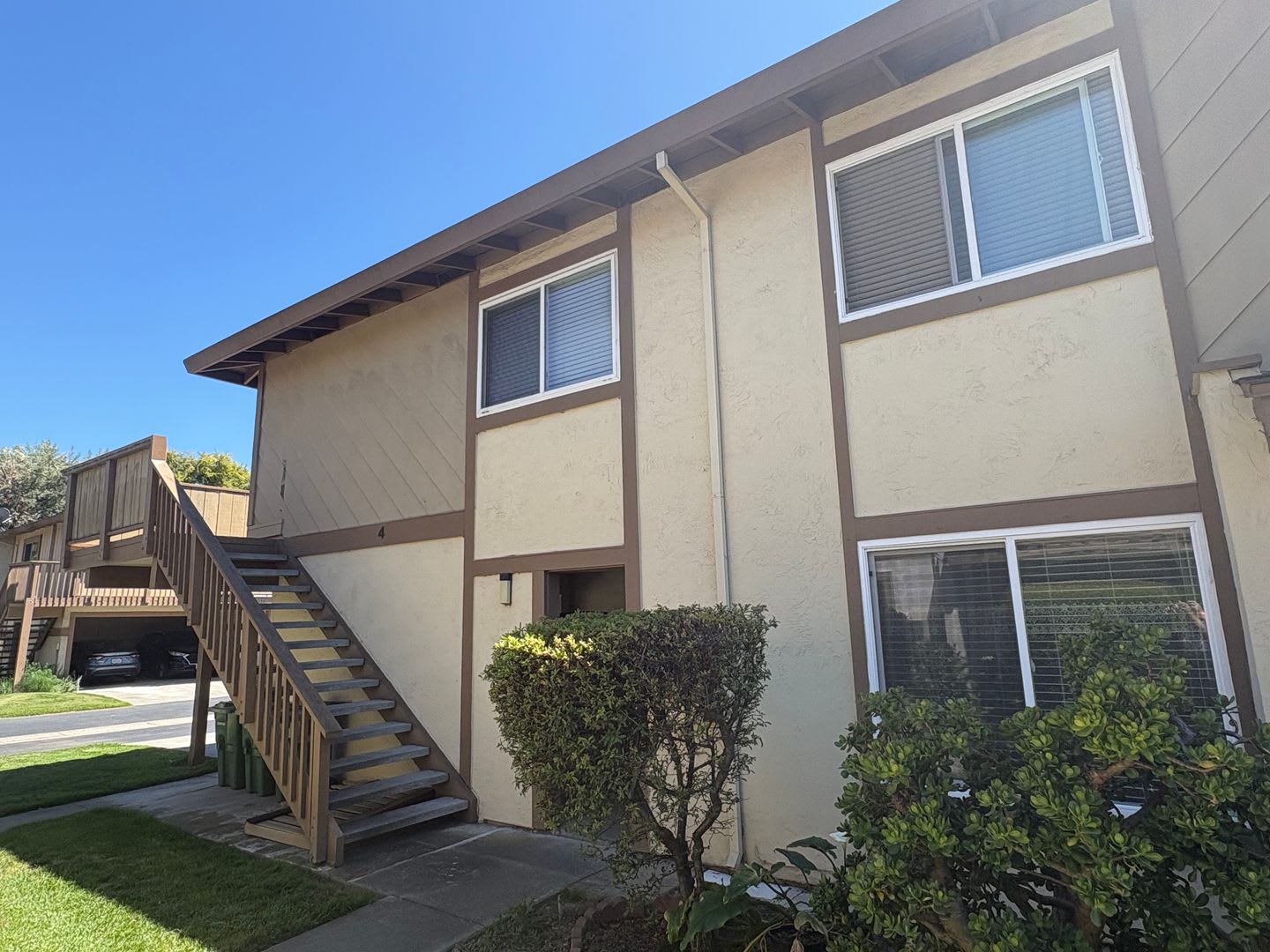 Completely Remodeled Condo In Union City Has All The Bells Whistles – photo 1 of 203