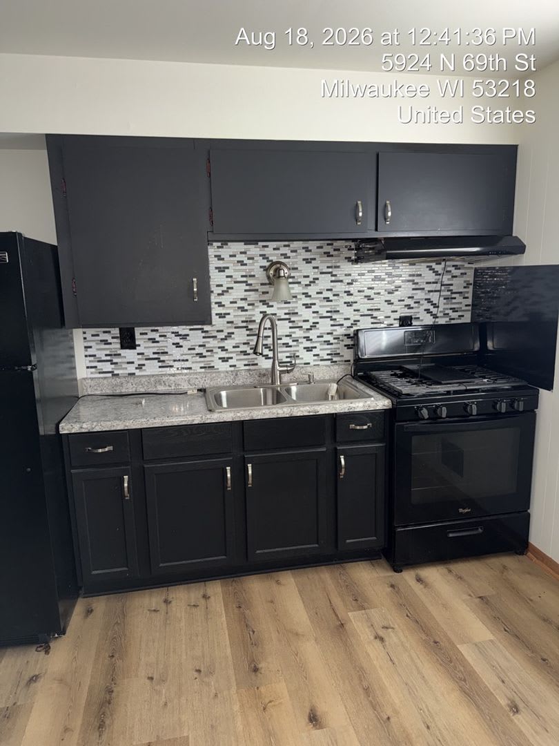 5922-5924 N. 69th St. – photo 1