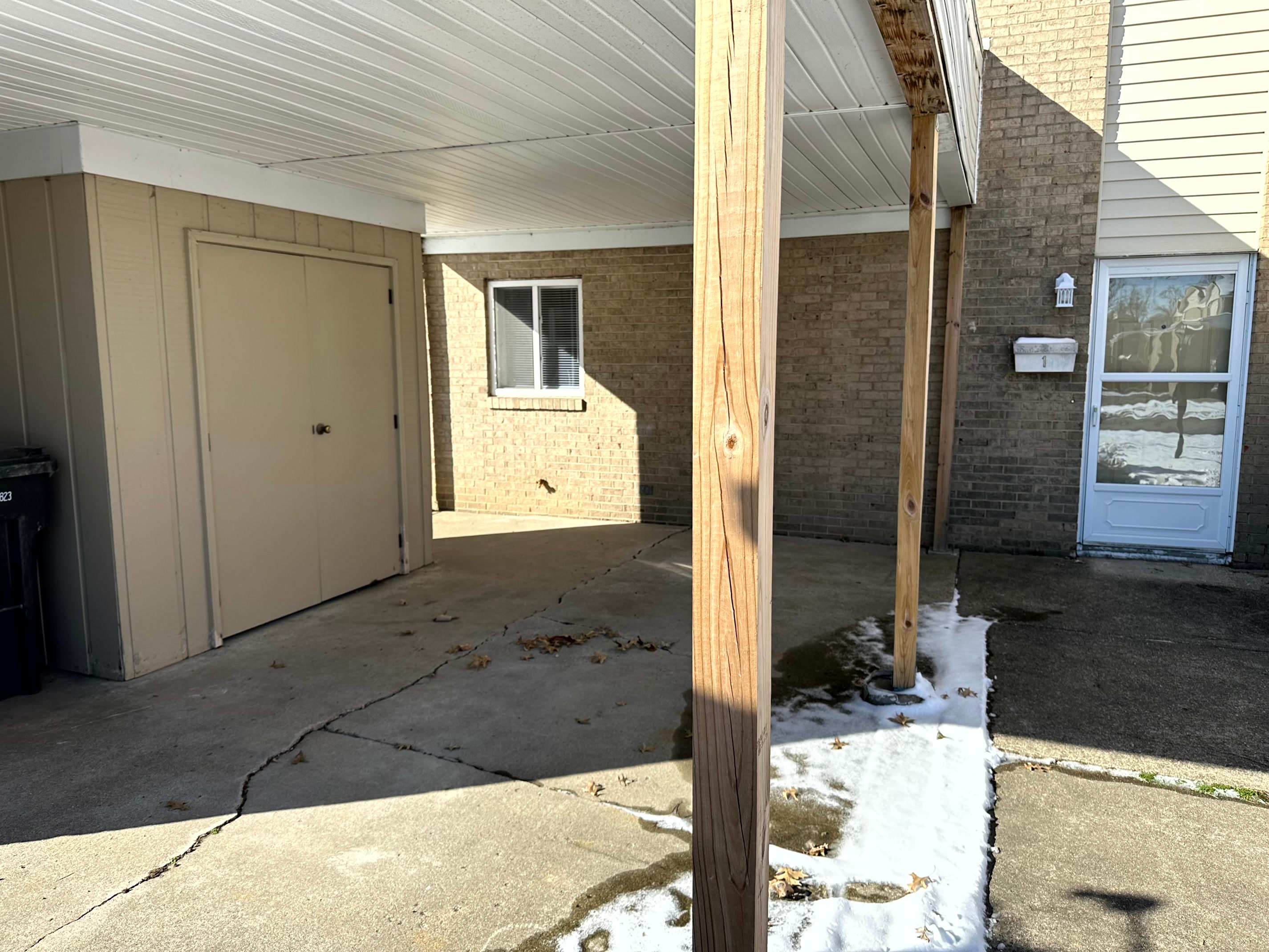 1 Florentine Ct – photo 1 of 24