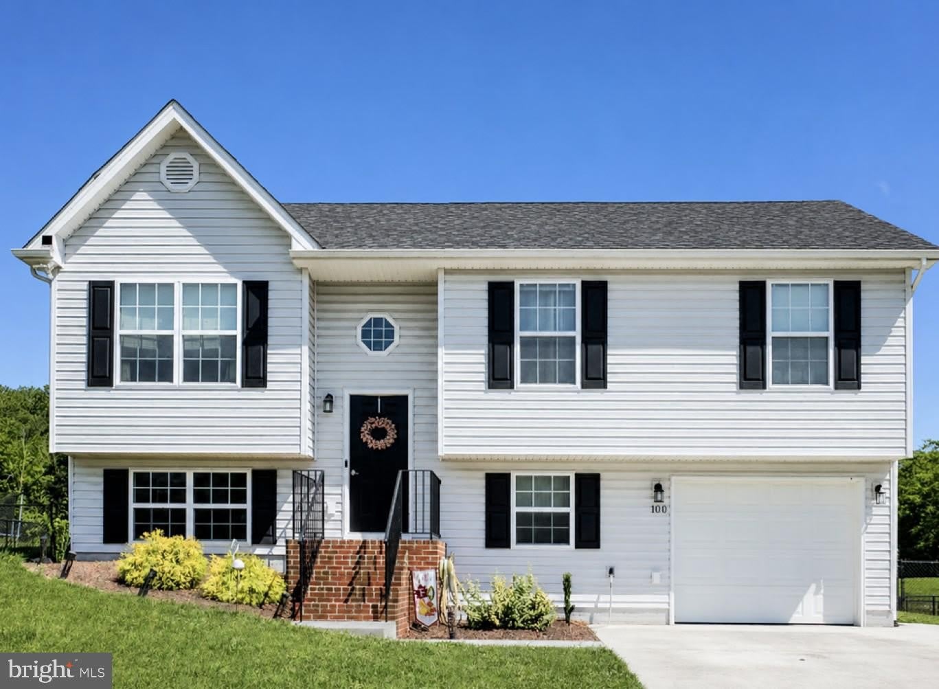 100 KALEIGH Drive